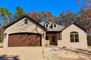 6 Acambaro Place, Hot Springs Village, AR 71909