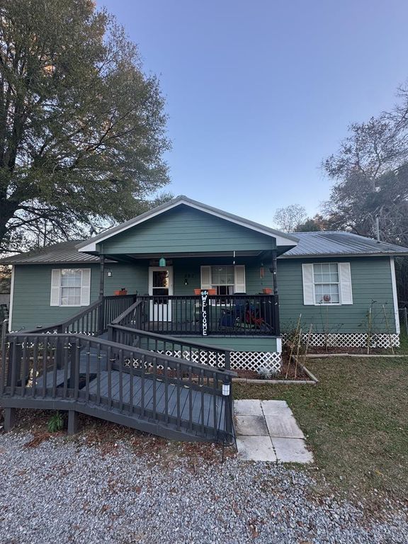 882 N Hwy 123, Hartford, AL 36344