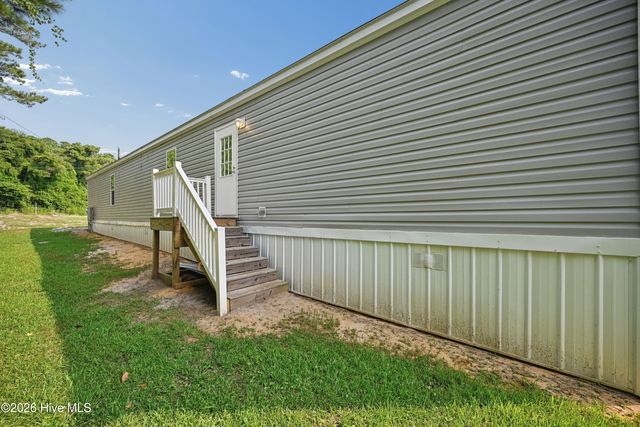 226 Bream Street, Holly Ridge, NC 28445
