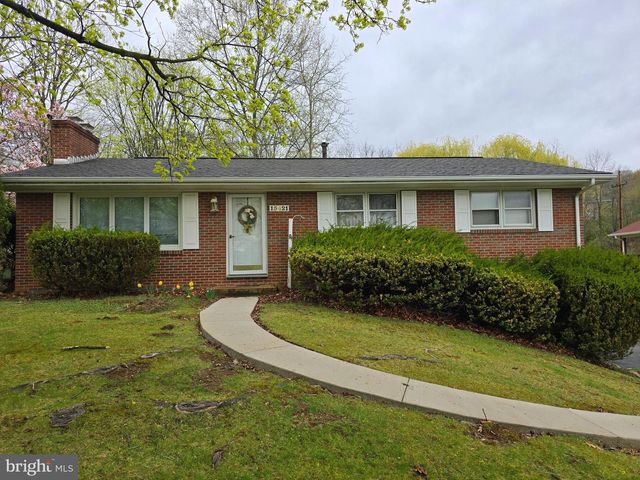 15421 SHAMROCK, Cresaptown, MD 21502