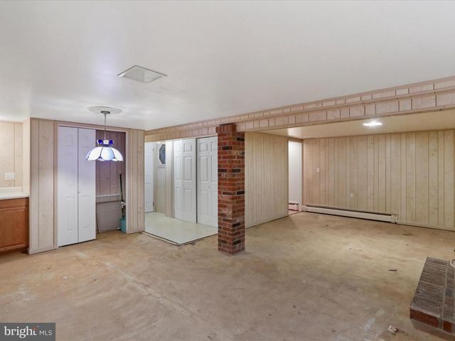 15421 SHAMROCK, Cresaptown, MD 21502