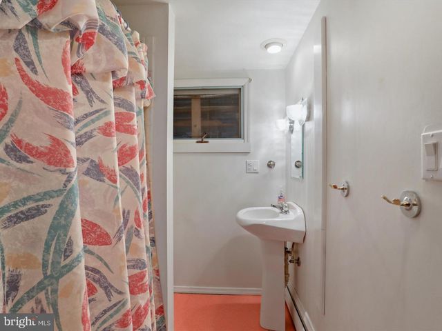 15421 SHAMROCK, Cresaptown, MD 21502