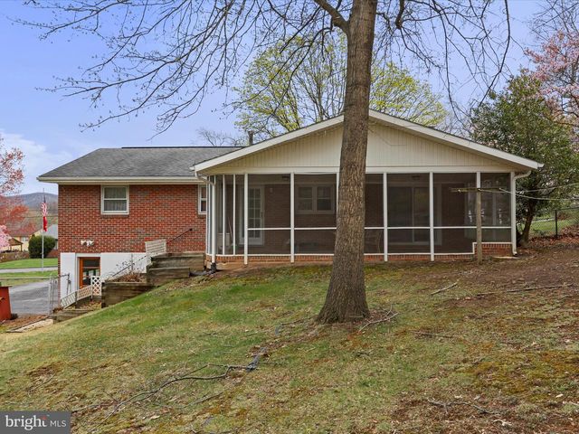 15421 SHAMROCK, Cresaptown, MD 21502