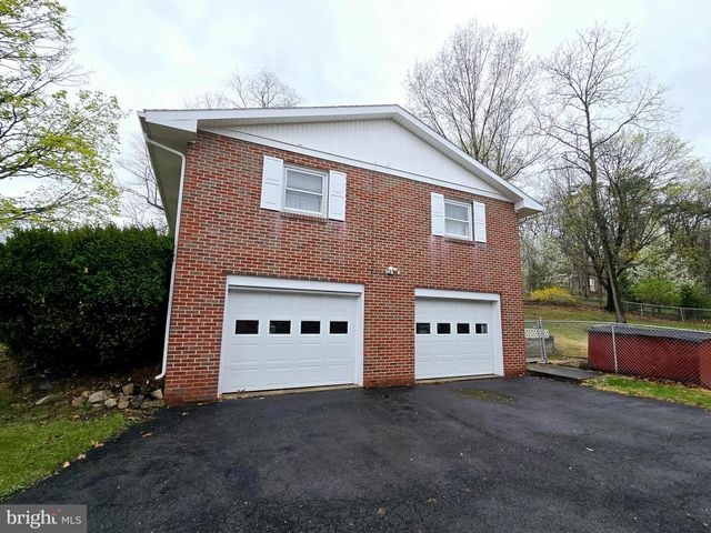 15421 SHAMROCK, Cresaptown, MD 21502