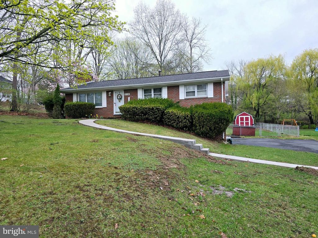 15421 SHAMROCK, Cresaptown, MD 21502