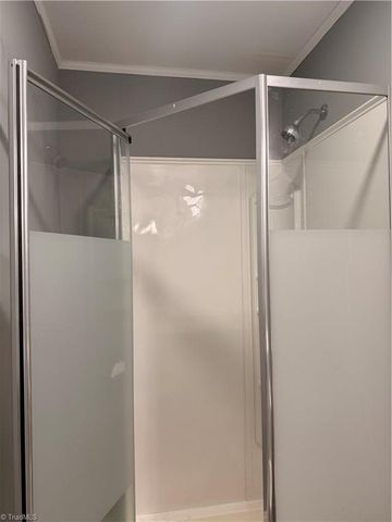 2421 Daisy Street, Winston-salem, NC 27107