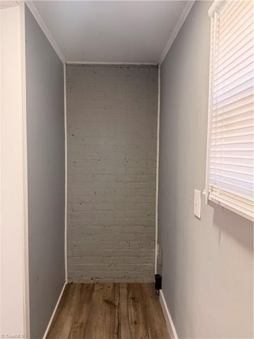 2421 Daisy Street, Winston-salem, NC 27107