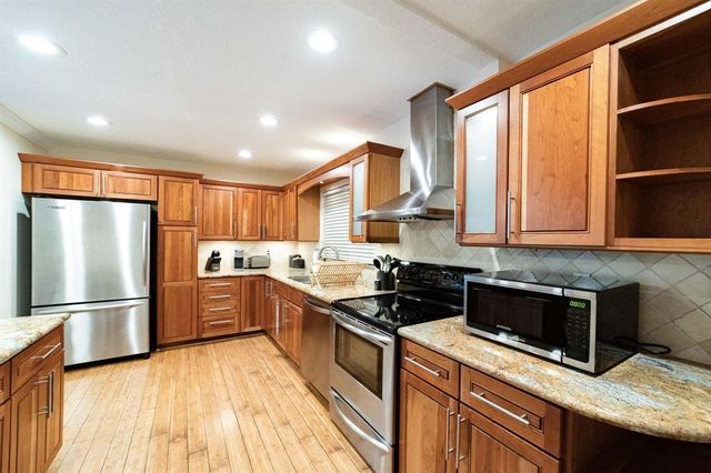 2101 NE 15th Street, Fort Lauderdale, FL 33304