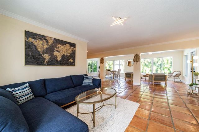 2101 NE 15th Street, Fort Lauderdale, FL 33304