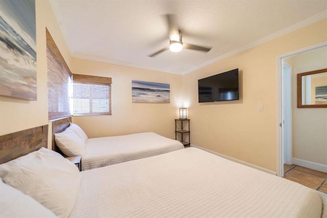 2101 NE 15th Street, Fort Lauderdale, FL 33304