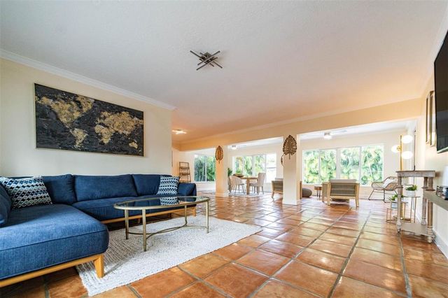 2101 NE 15th Street, Fort Lauderdale, FL 33304