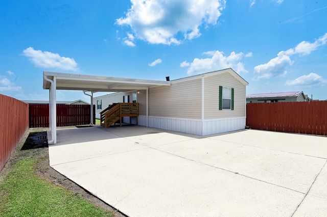 3240 Bayou Blue Rd, Gray, LA 70359