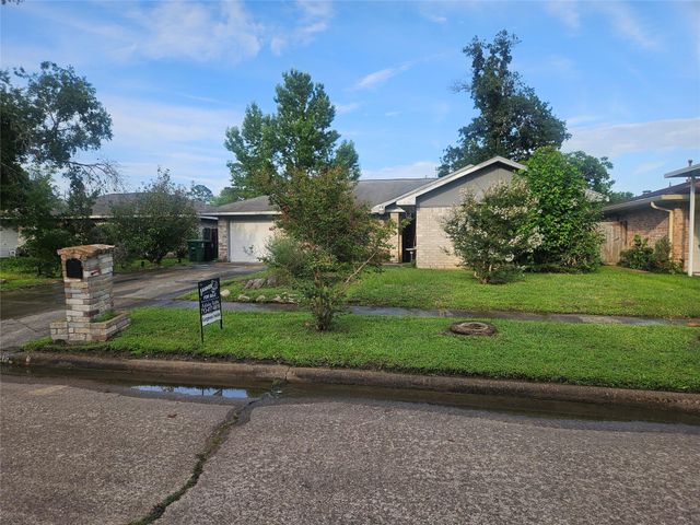 9618 Arvin Street, Houston, TX 77078