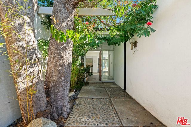 3744 Cody Road, Sherman Oaks, CA 91403