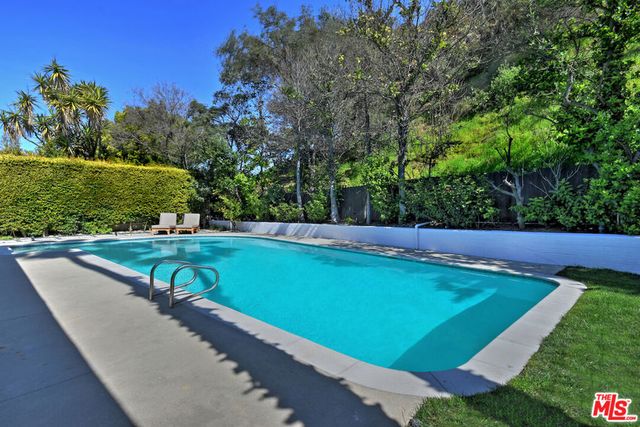 3744 Cody Road, Sherman Oaks, CA 91403