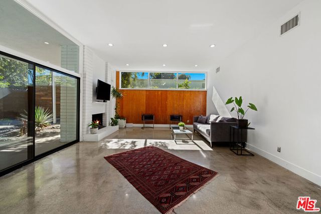 3744 Cody Road, Sherman Oaks, CA 91403