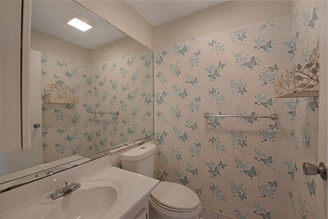274 Seville L, Delray Beach, FL 33446
