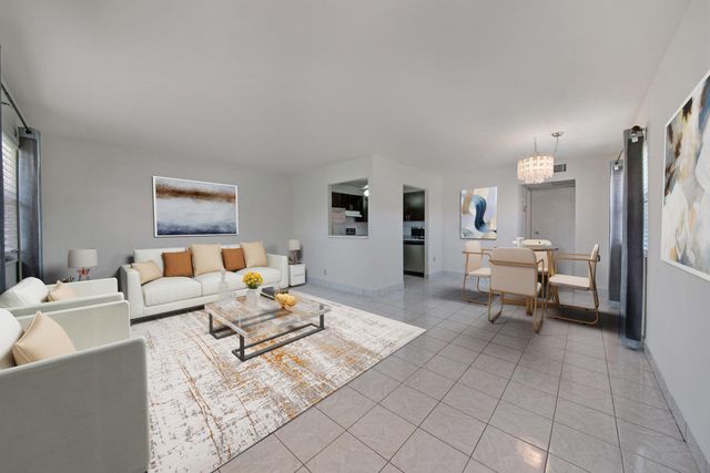 274 Seville L, Delray Beach, FL 33446