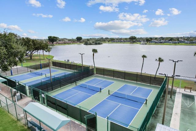 274 Seville L, Delray Beach, FL 33446