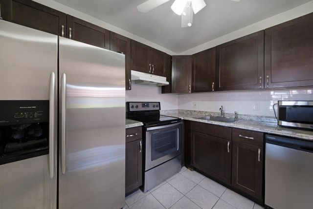 274 Seville L, Delray Beach, FL 33446