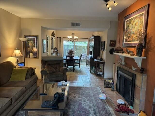 2100 Tanglewilde Street 743, Houston, TX 77063