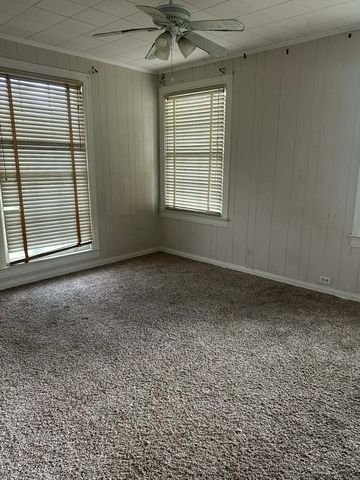 2314 Cleveland Street, Paris, TX 75460