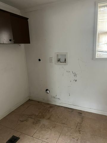 2314 Cleveland Street, Paris, TX 75460