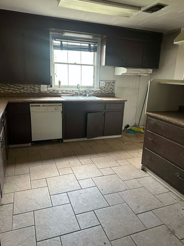 2314 Cleveland Street, Paris, TX 75460