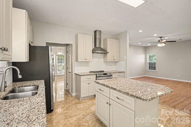 13319 Damson Drive, Huntersville, NC 28078