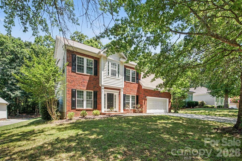 13319 Damson Drive, Huntersville, NC 28078