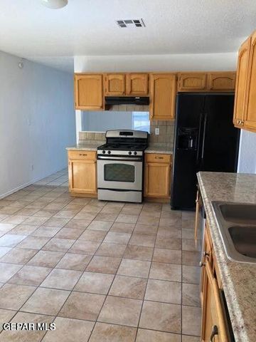 1804 Joan Francis Drive, El Paso, TX 79936