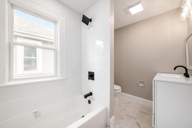 960 Carpenter Street, Columbus, OH 43206