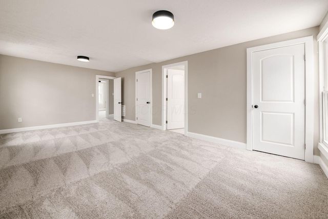 960 Carpenter Street, Columbus, OH 43206