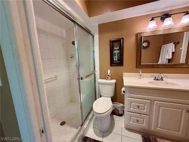 1830 Brantley RD J2, Fort Myers, FL 33907