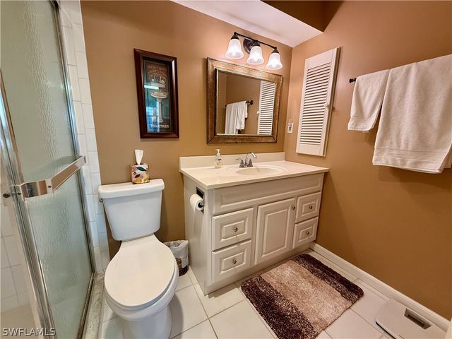 1830 Brantley RD J2, Fort Myers, FL 33907