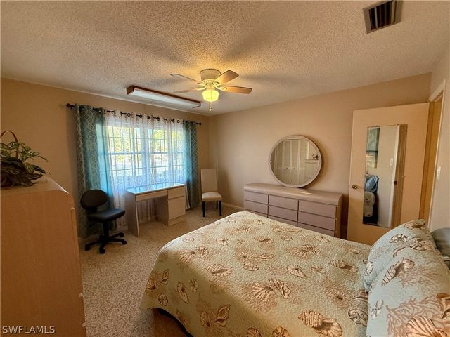 1830 Brantley RD J2, Fort Myers, FL 33907