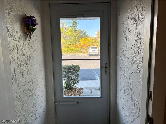 1830 Brantley RD J2, Fort Myers, FL 33907