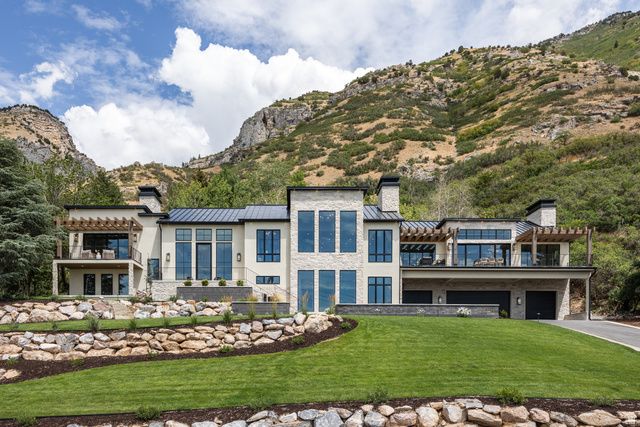 3726 N DEVONSHIRE DR, Provo, UT 84604
