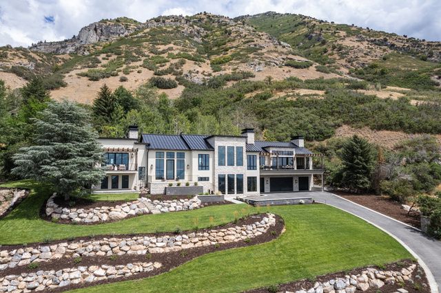 3726 N DEVONSHIRE DR, Provo, UT 84604