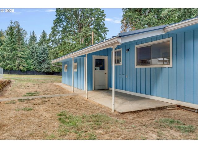 16731 S HARDING Rd, Oregon City, OR 97045