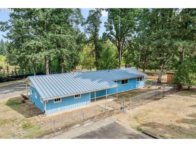 16731 S HARDING Rd, Oregon City, OR 97045