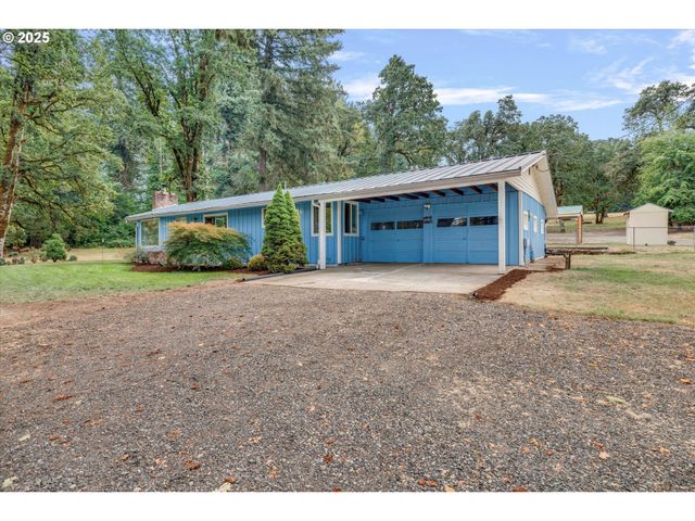 16731 S HARDING Rd, Oregon City, OR 97045