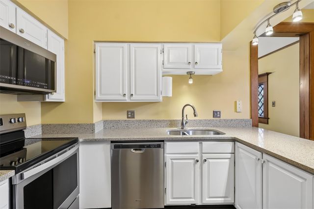 680 18th Street, Des Moines, IA 50314