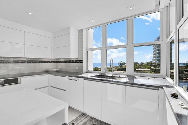 2000 S Ocean Boulevard 3-J, Boca Raton, FL 33432