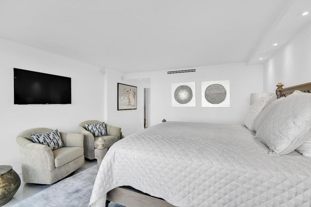 2000 S Ocean Boulevard 3-J, Boca Raton, FL 33432