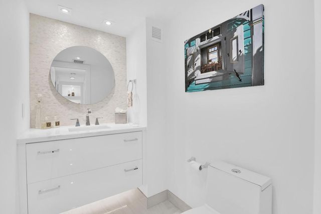 2000 S Ocean Boulevard 3-J, Boca Raton, FL 33432