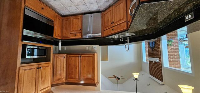 10 Pheasant DR, Poquoson, VA 23662