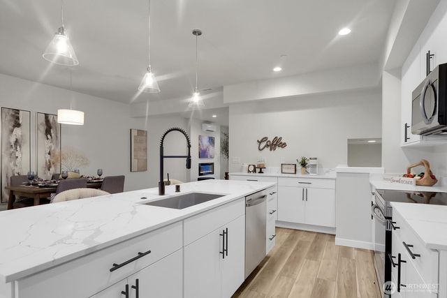 5015 144th Street SW #A2, Edmonds, WA 98026