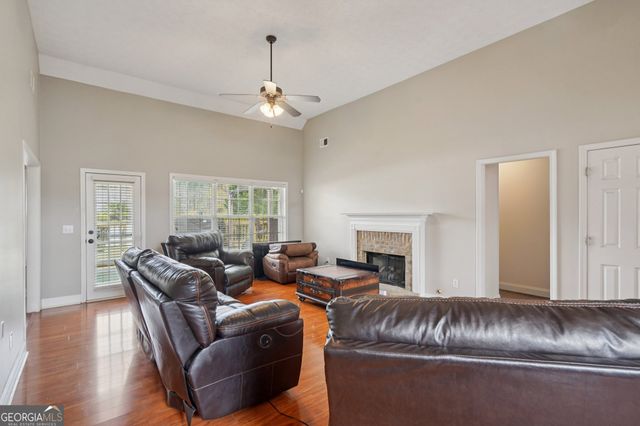 128 Moss Pointe Drive, Mcdonough, GA 30253