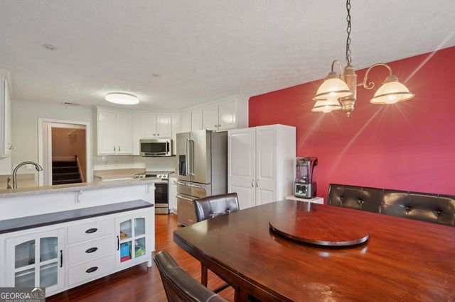 128 Moss Pointe Drive, Mcdonough, GA 30253